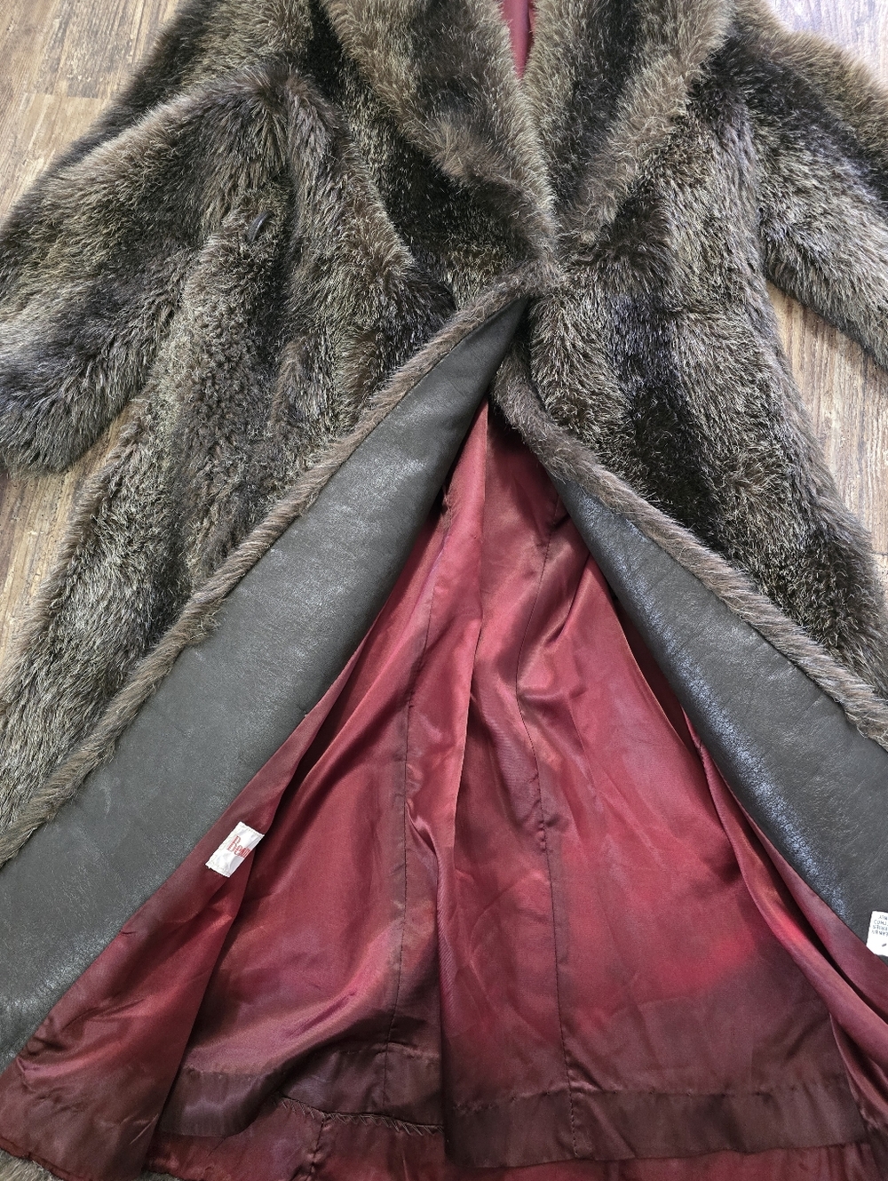 Vintage 1970s Beekman Place Faux Fur Coat Long Shaggy Mink Look Gray Brown - Picture 4 of 7